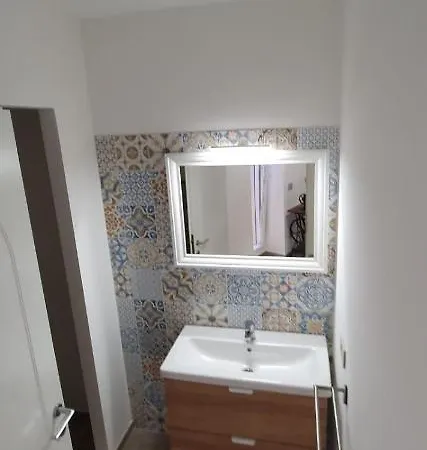 Greta Citra Oo8o55 Lt 1327 Apartment